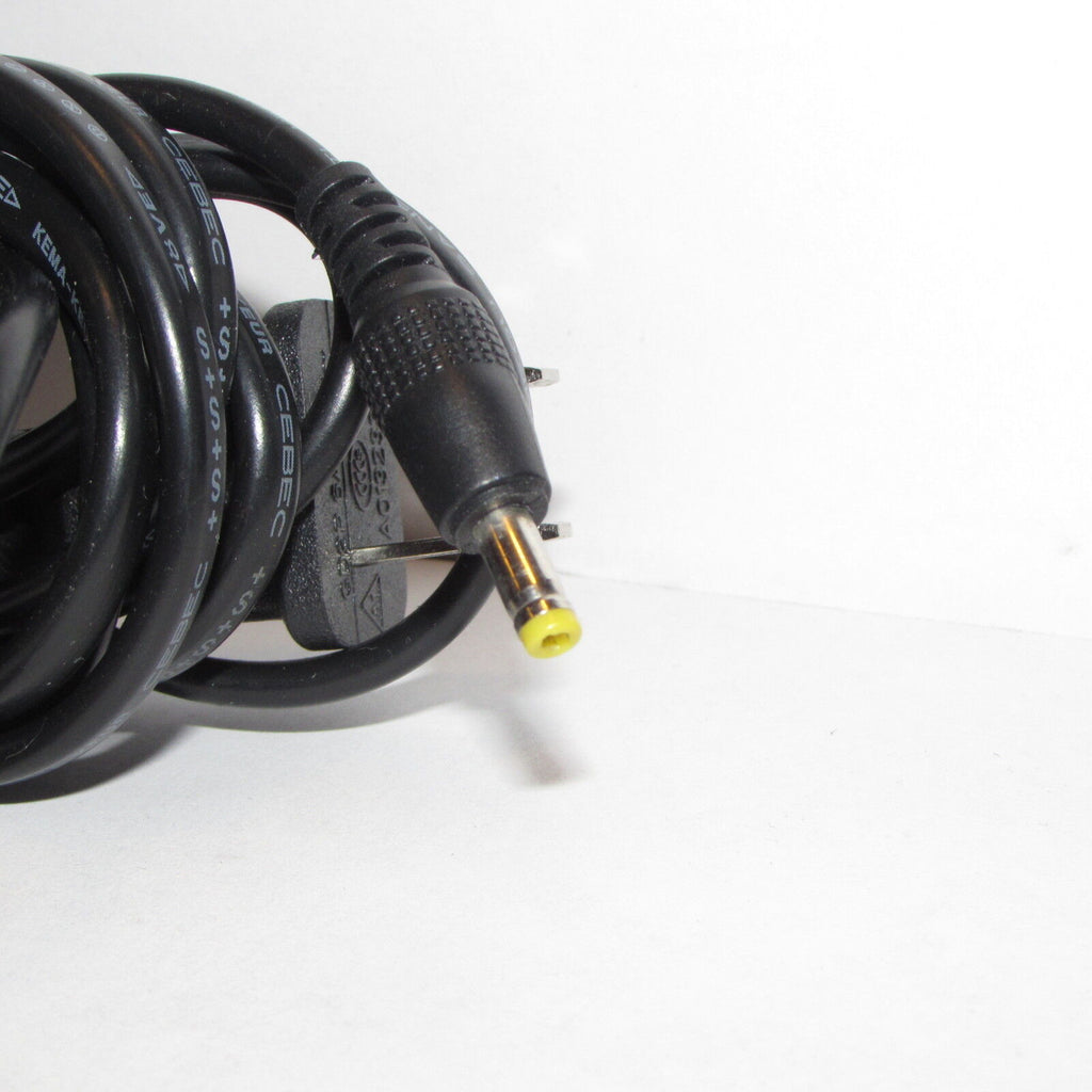 Used HQRP AC Adapter Power Supply 5.2V 2A  100-240V S106001