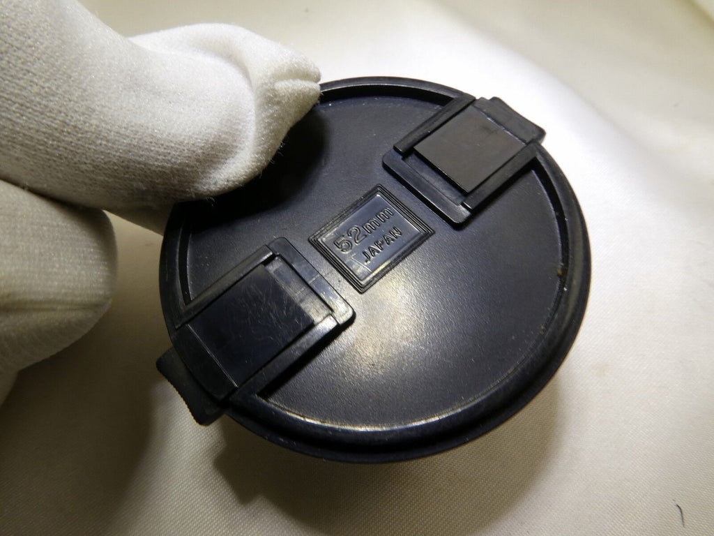 Quantaray  52mm Front Lens Cap Snap on type