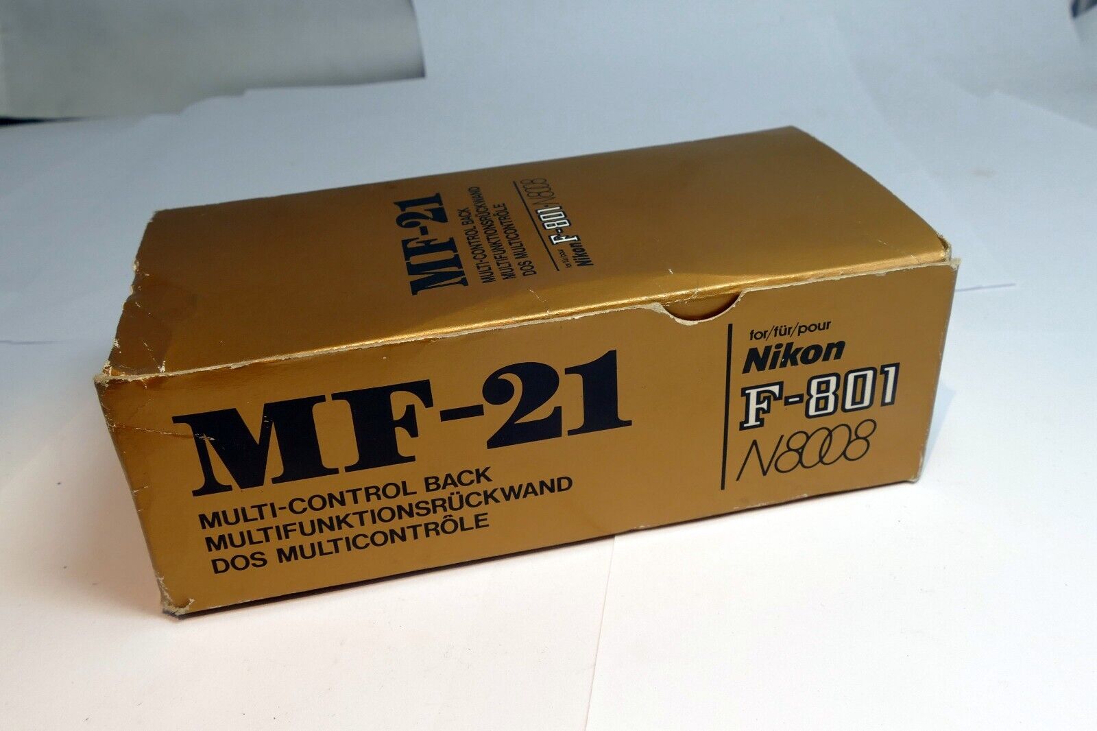 Empty Box for  Nikon MF-21 Multi-Control camera back  N8008 ( an empty box only)