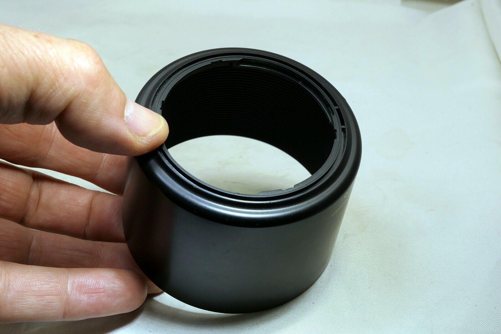 Tamron 1C6FH Lens Shade 80-210mm f4.5-5.6 AF telephoto