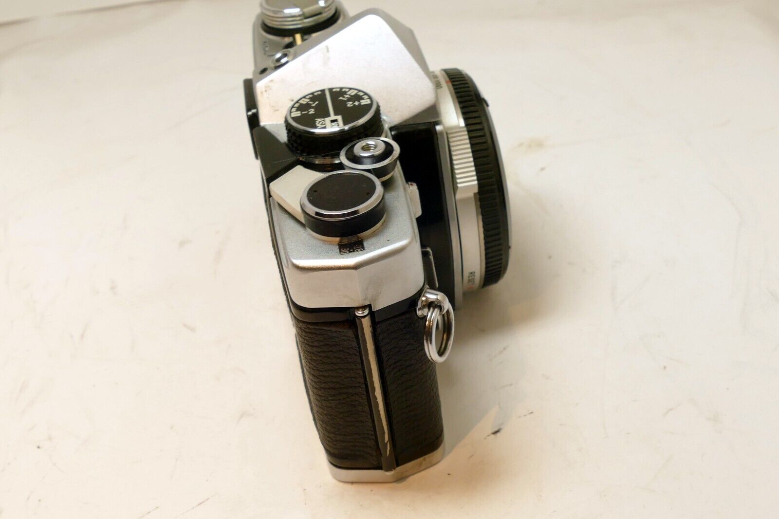Olympus OM-2 35mm SLR Film Camera Body Only - tested , works good
