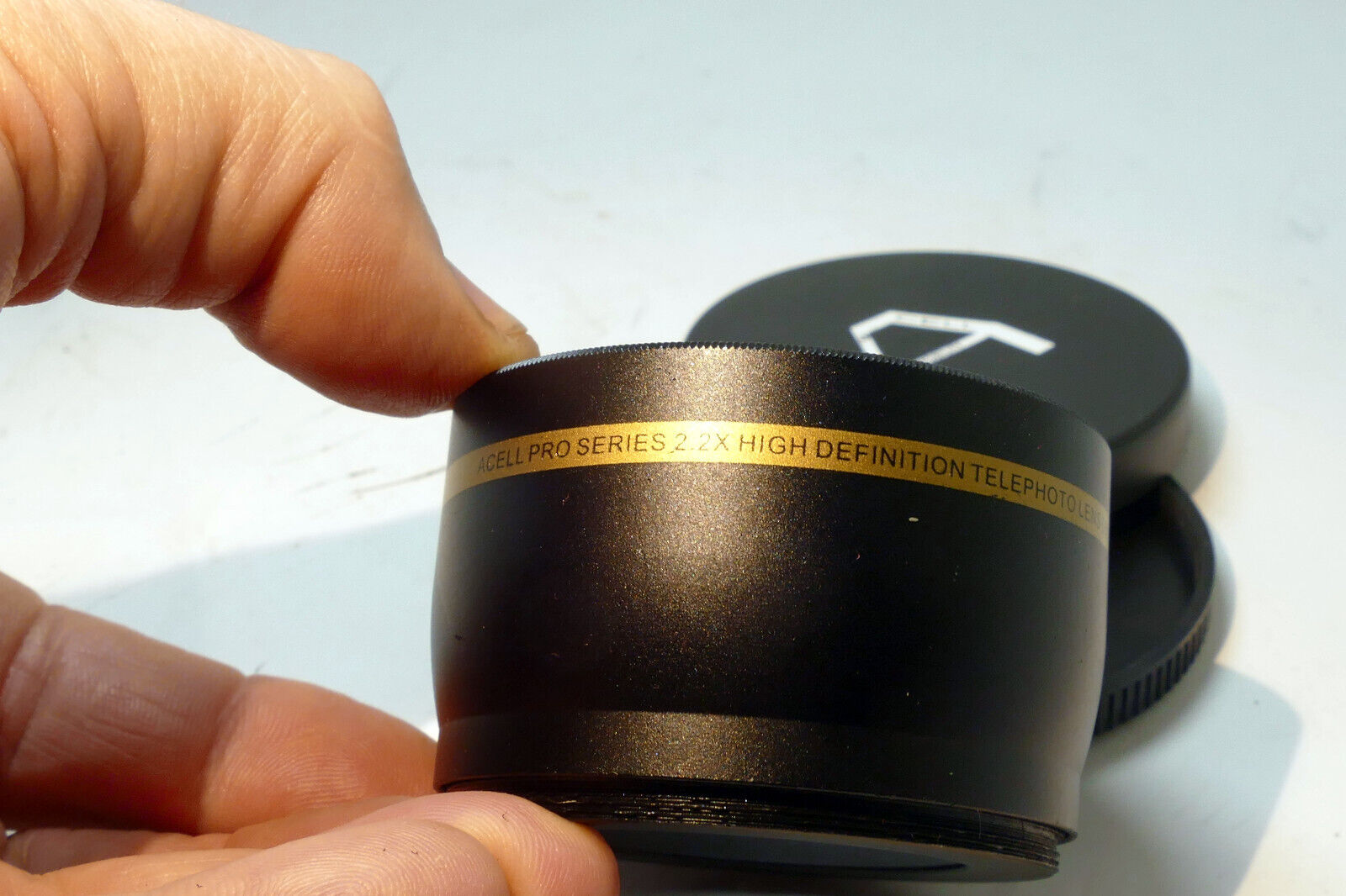 Acell 2.2X HD AUX Telephoto Lens with macro for 58mm rim threaded for 18-55mm IS