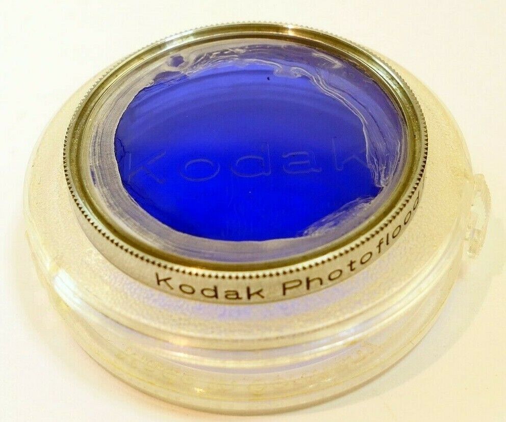 30mm Kodak Photoflood 32 2L=4X Lens filter made in Germany (damaged separation)