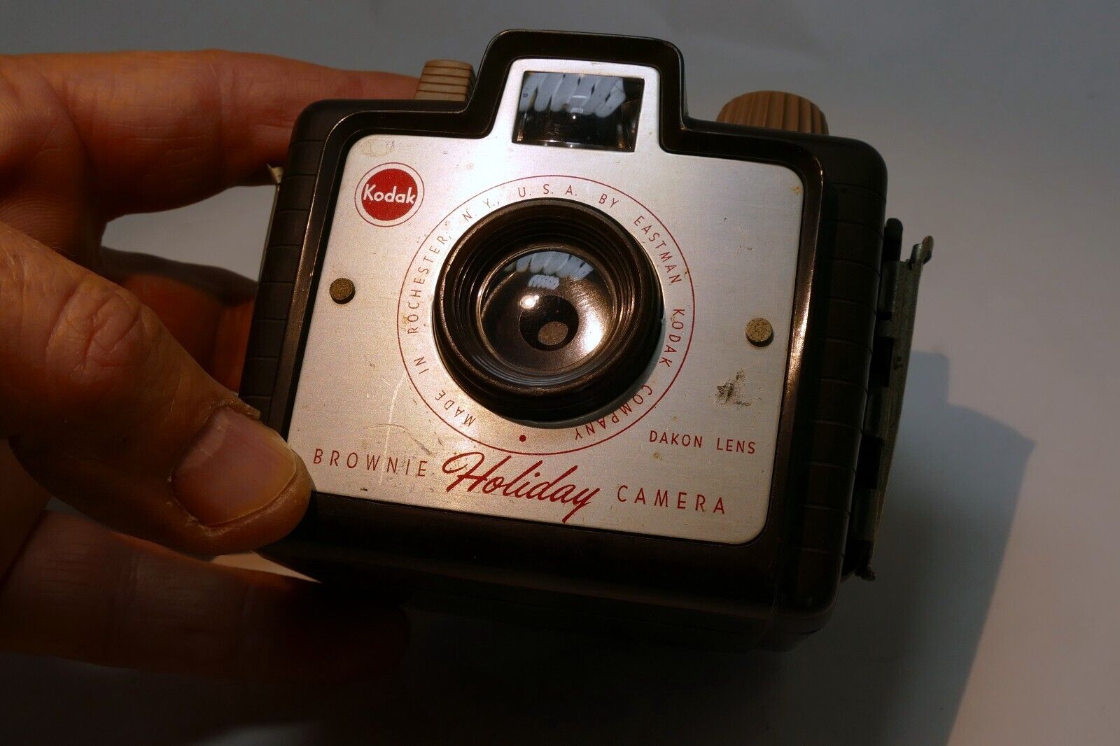 1950's Kodak Brownie Holiday Flash Camera w/ Dakon Lens use 127 film