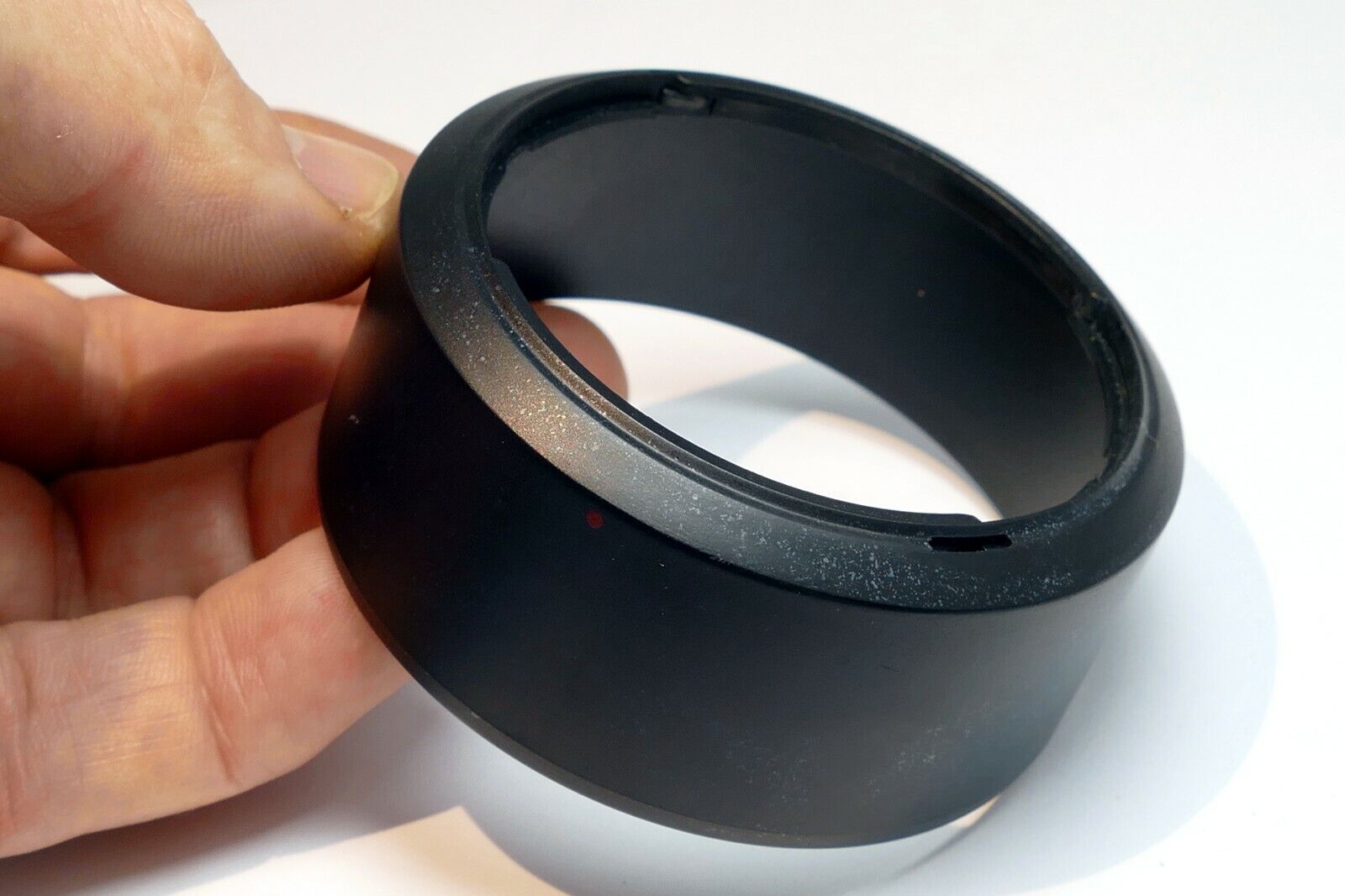 55mm ID Lens Hood Shade for unknown lens plastic twist on type