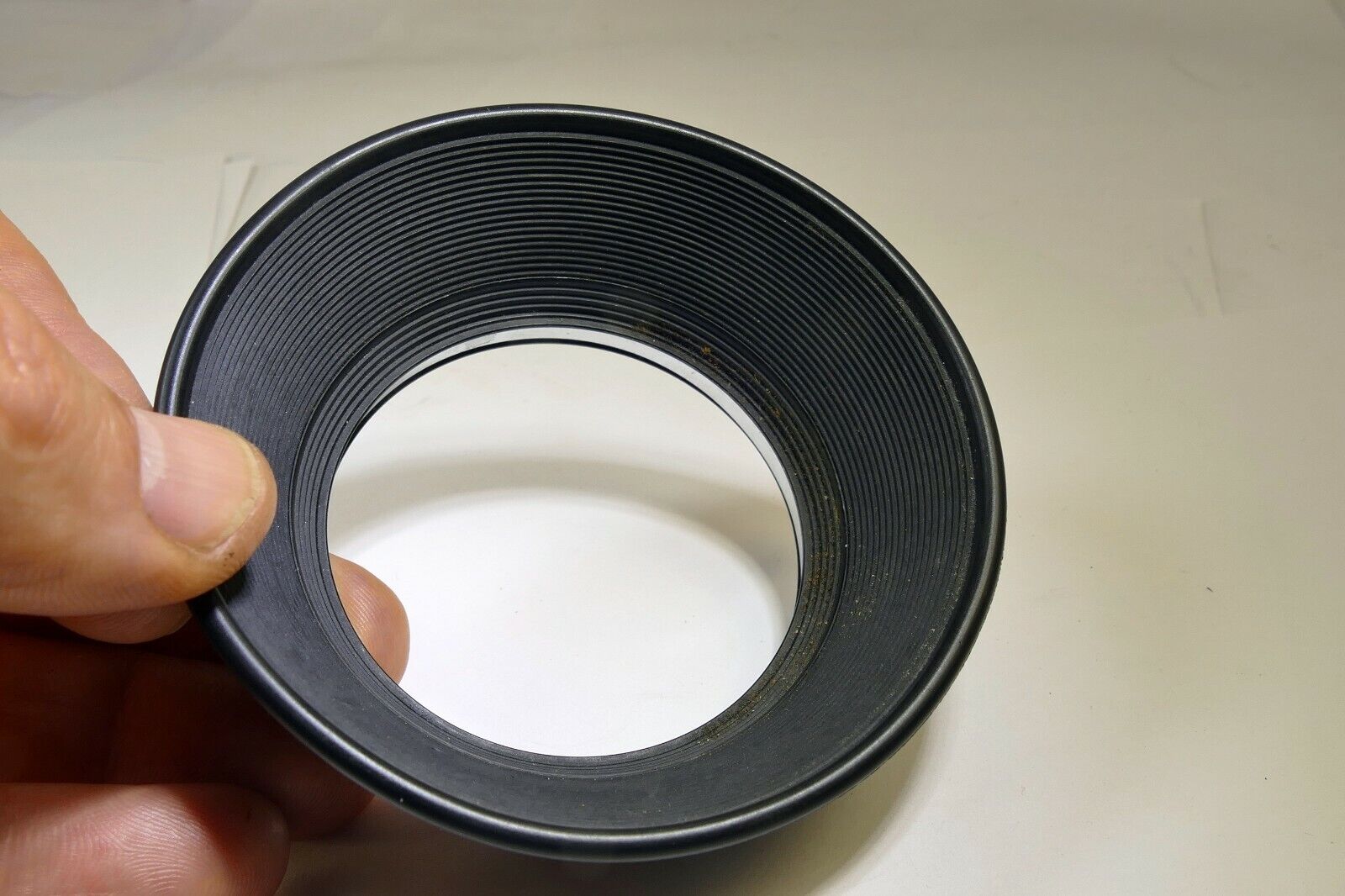 Olympus OM Lens 55mm Rubber Hood shade Zuiko 35-105mm f3.5-4.5 35mm f2.0