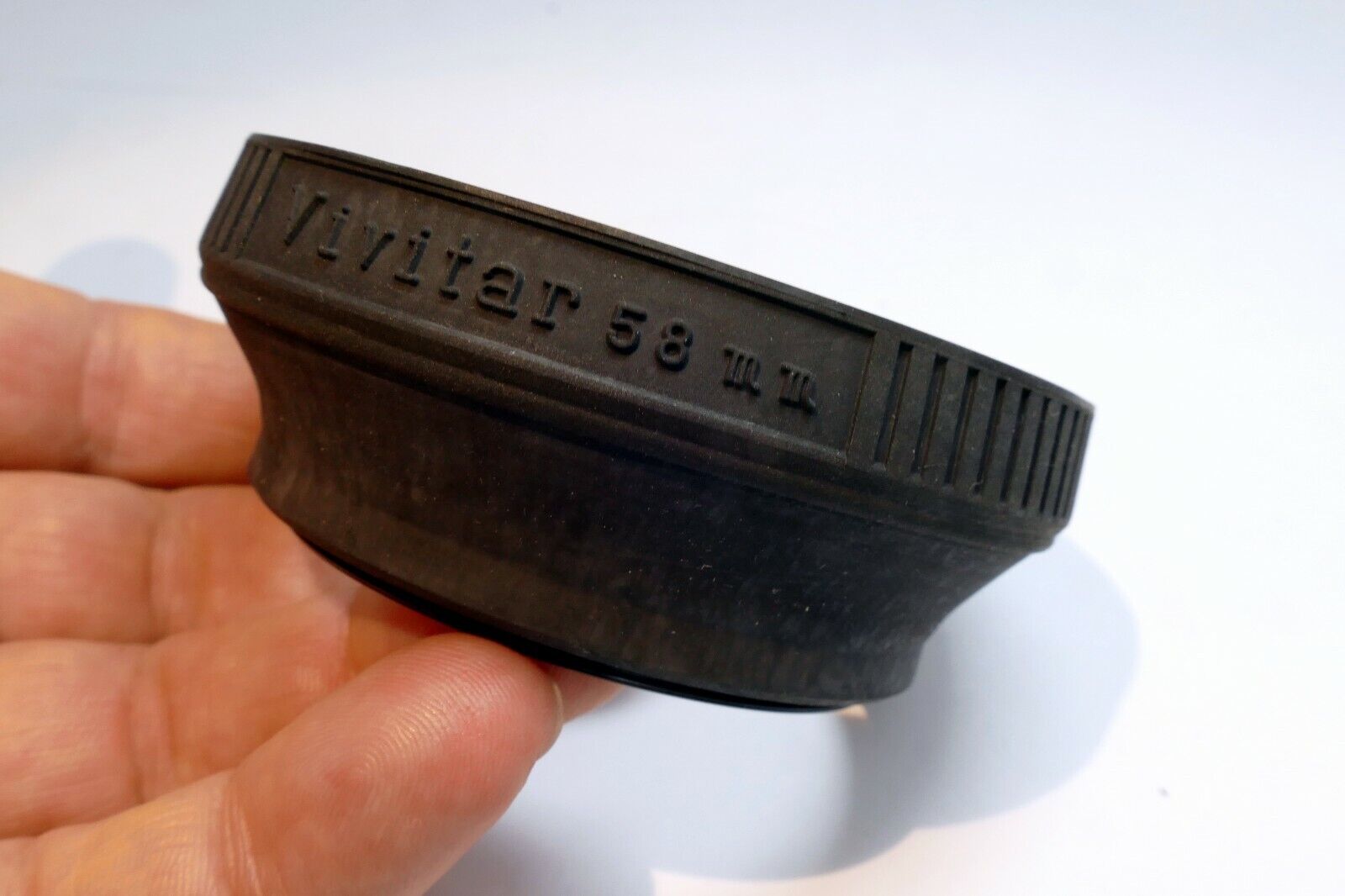 58mm Collapsible Rubber Lens Hood Shade screw in type collapsible f1.4 50mm