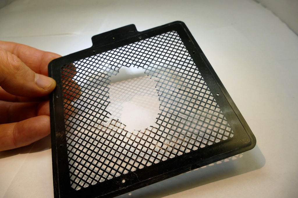 Lindahl Plastic Vignetter Mask Frame 4.5X4.5" for bellows Large Vertical Oval