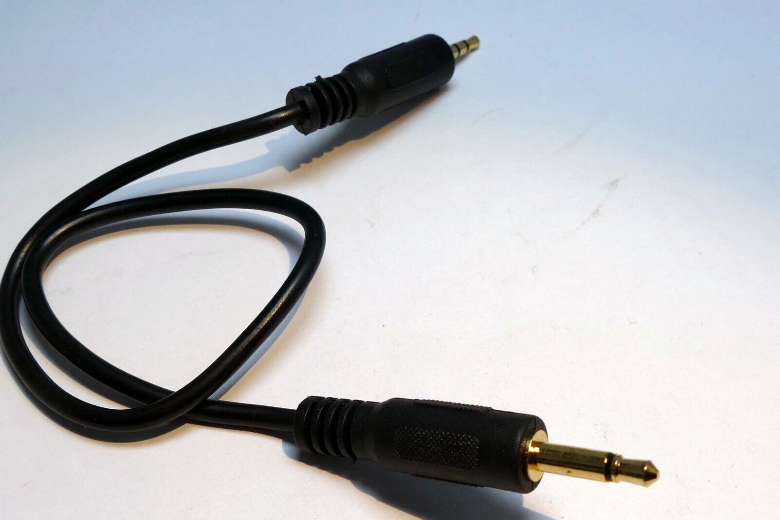 2.5mm TRS  Male to 3.5mm  Male  Audio  Cable  adapter plug