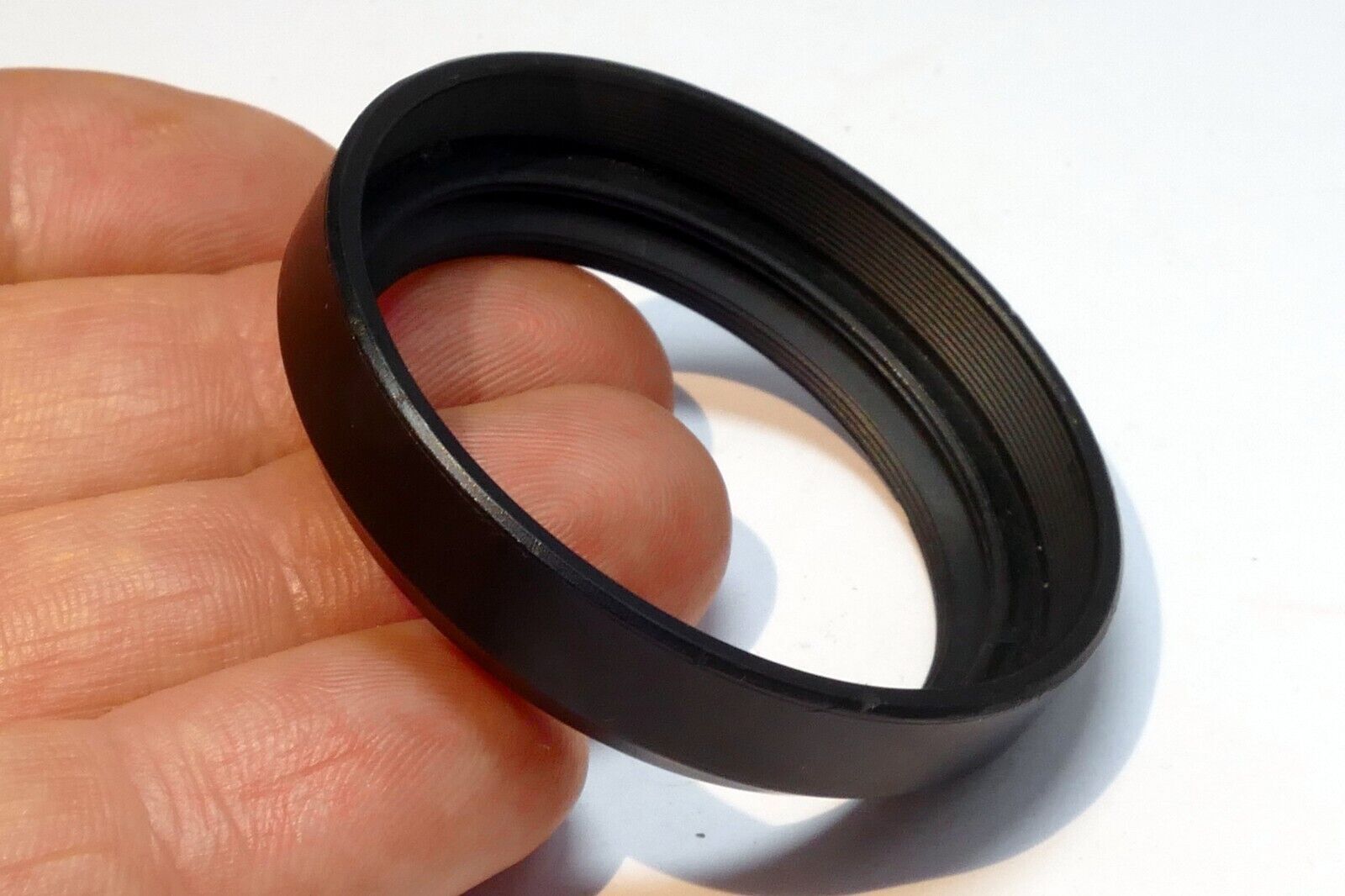 43mm Lens  Hood Shade threaded  Plastic for LX100 or 22mm 2.0 STM lens