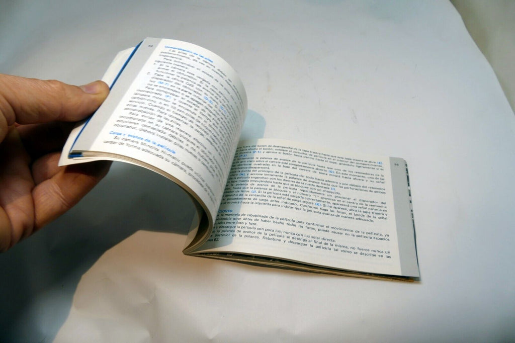 Minolta Hi-Matic AF2 Film camera manual  Instruction Guide E English Fr ES Gr