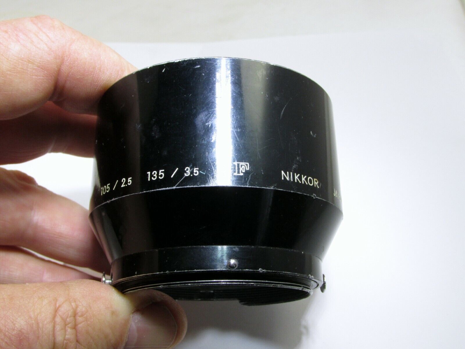 Nikon F Hood Shade Metal clip on for 135mm f3.5 85mm f2.0 105mm f2.5 Nikkor