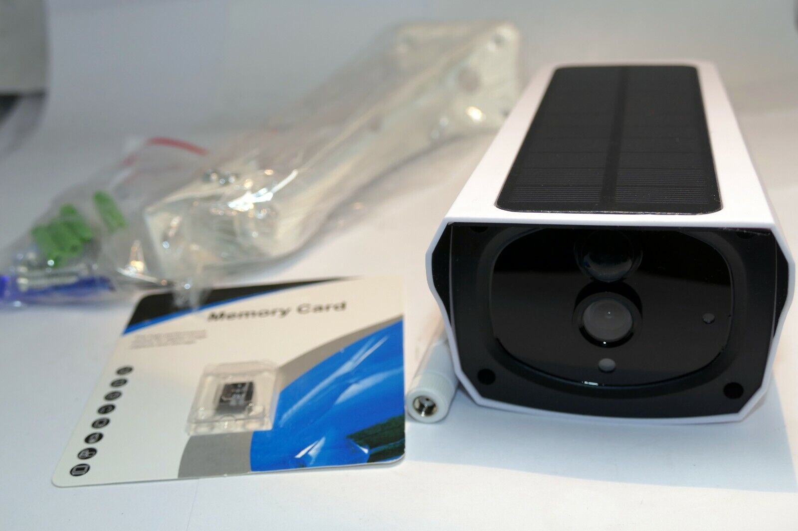 1080P HD Wifi Outdoor Solar Energy IP Camera Wireless Surveillance IR PIR Motion