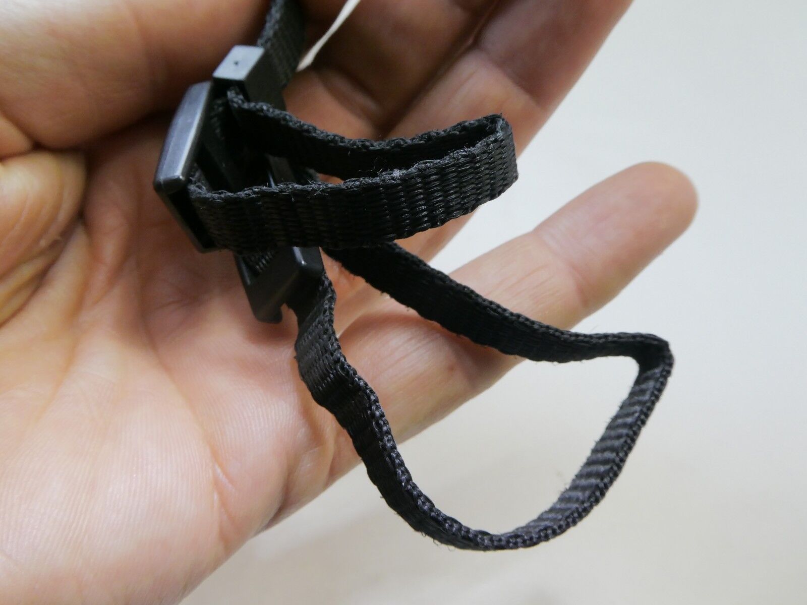 2cm wide Black Neck Shoulder Strap for Fujifim  cameras