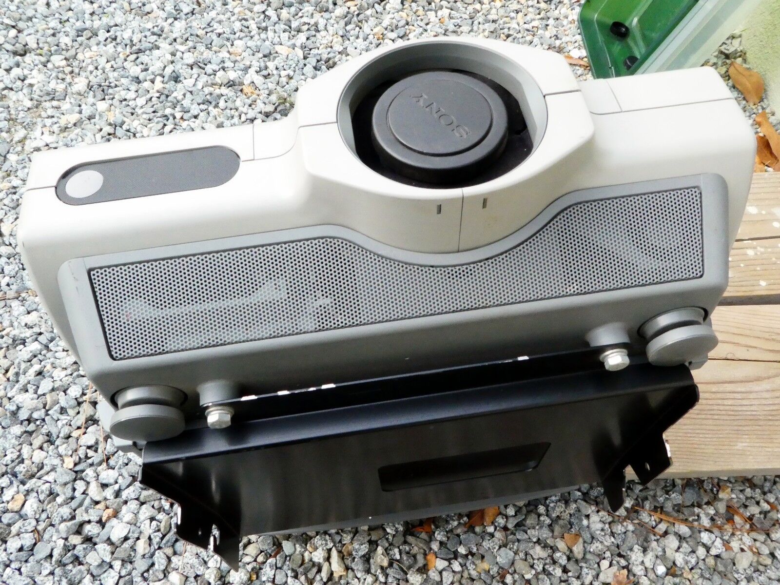 Sony VPL FE110U 3 LCD Projector Data HD 4000 Lumens