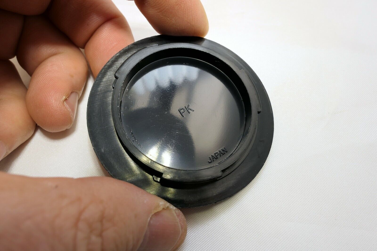 Soligor Body Dust Cover Cap for Pentax K PK Cameras K2 K-5 3 K1000 Bayonet mount