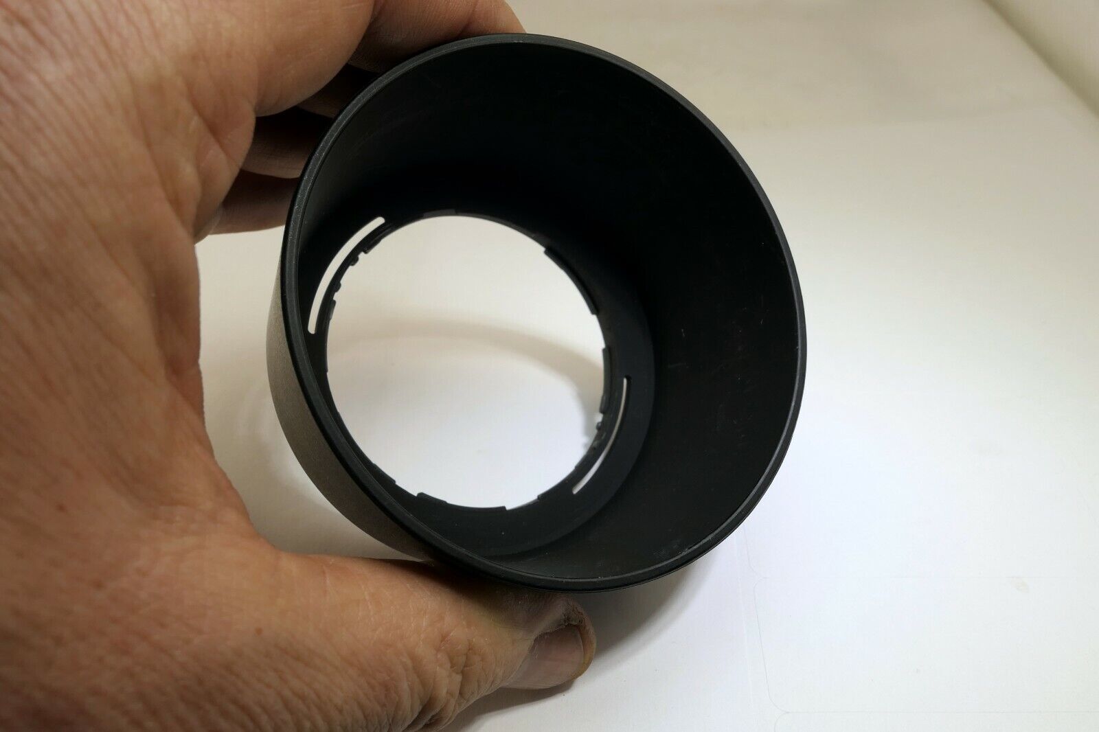 Nikon Genuine HB-37 Lens Hood 55-200mm f4-5.6 VR II 85mm f3.5 micro AF-S EOM