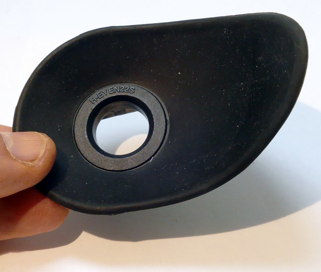 En22S 25mm Hoodman Rubber eye cup large size  for Nikon D cameras