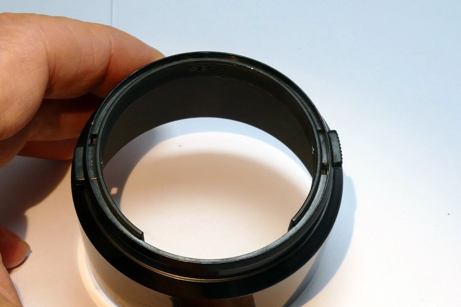 55mm Lens Hood Shade snap on plastic for 85mm 135mm telephoto