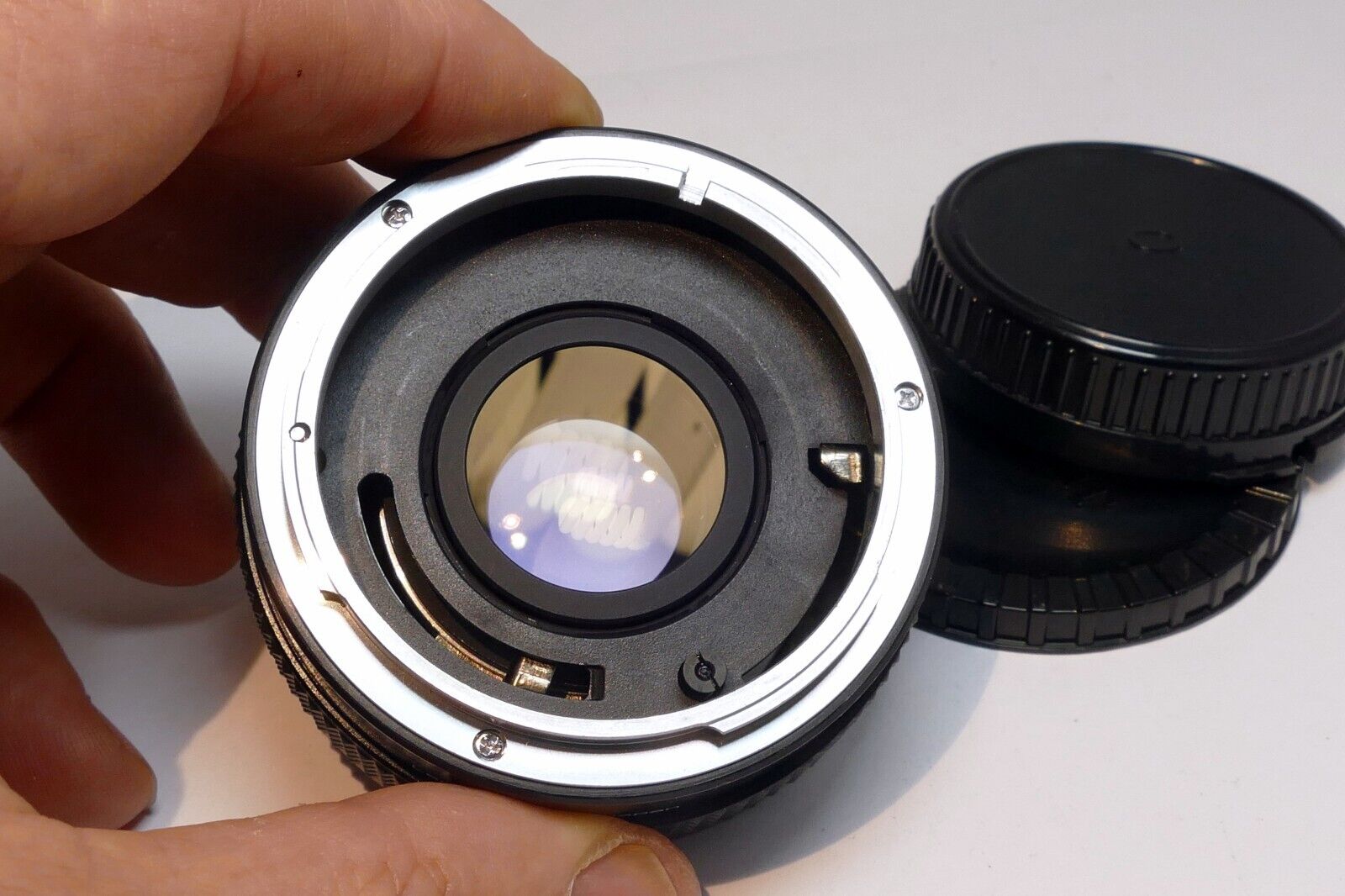Vivitar Multi-Coated 2X Lens teleconverter for FD Canon mount manual focus lens