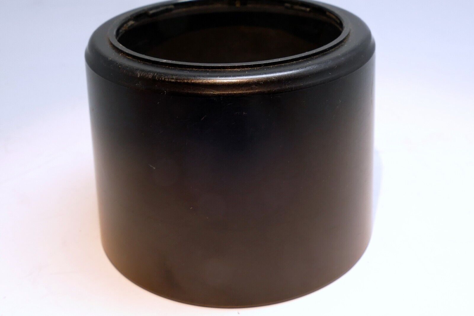 64mm Twist on type  Lens Hood Shade