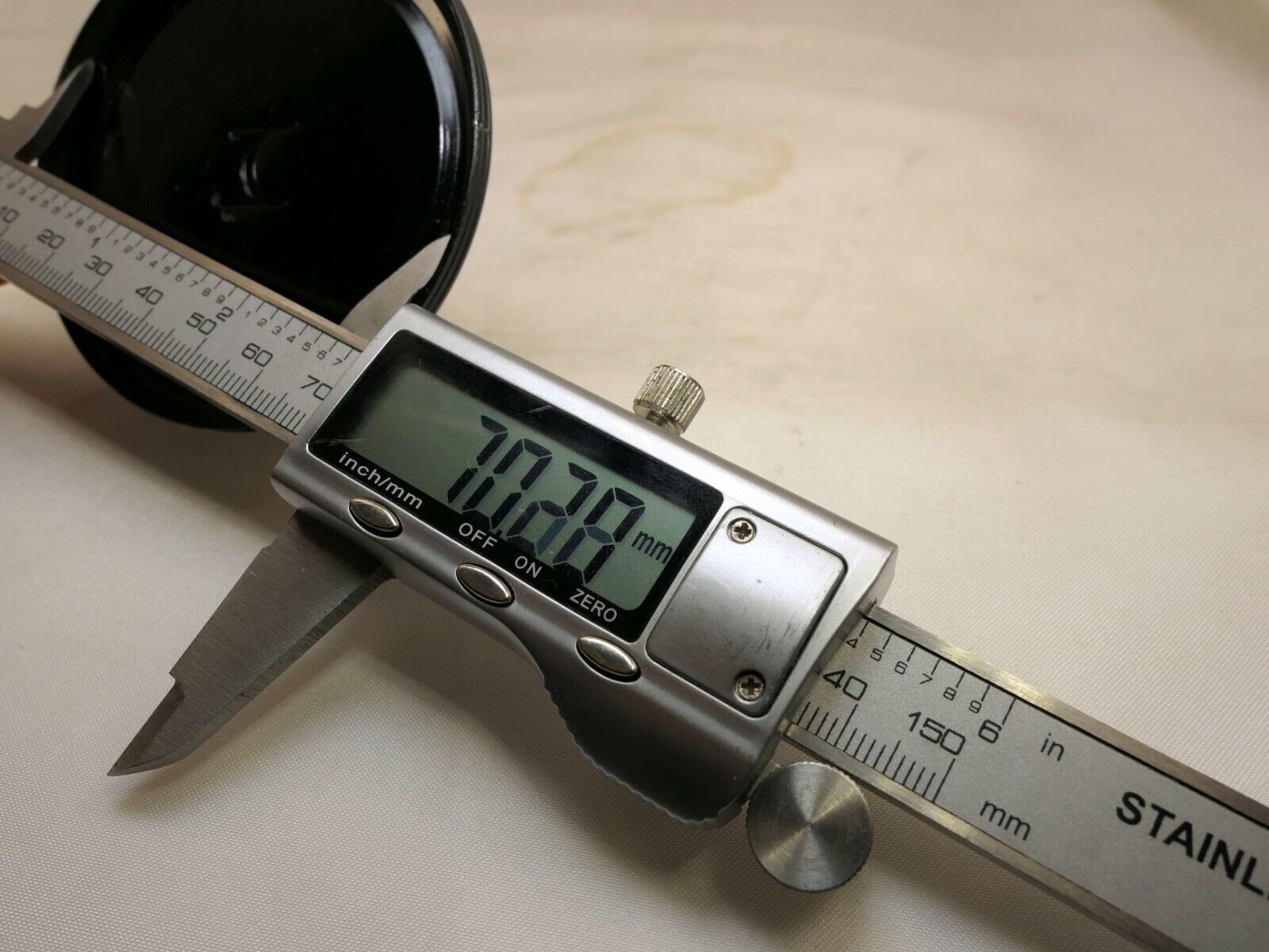 SIGMA  Metal 72mm  Front lens cap   - slip on type