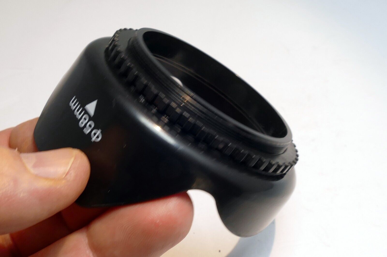 58mm OD Lens Hood Shade  threaded  plastic for 18-55mm IS