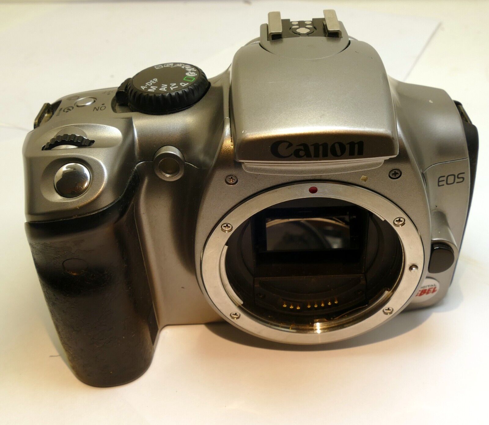 Canon EOS 300D 6MP Digital REBEL SLR Camera Silver (Body Only) - AS IS AS Found