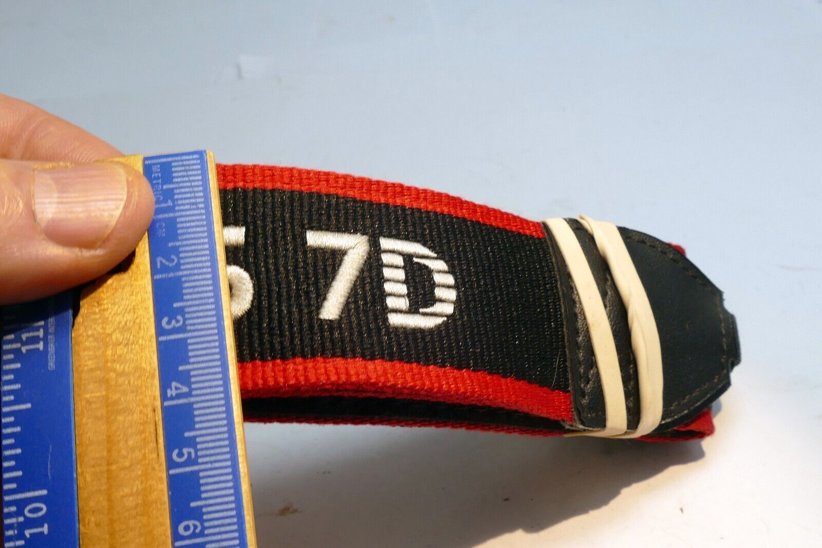 Canon EOS 7D SLR Digital Camera Neck Shoulder Strap -  Genuine OEM
