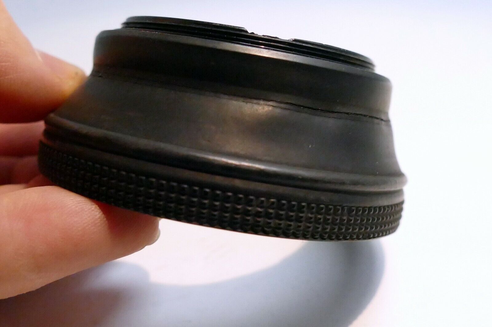 52mm rubber lens hood shade for normal to medium telephoto