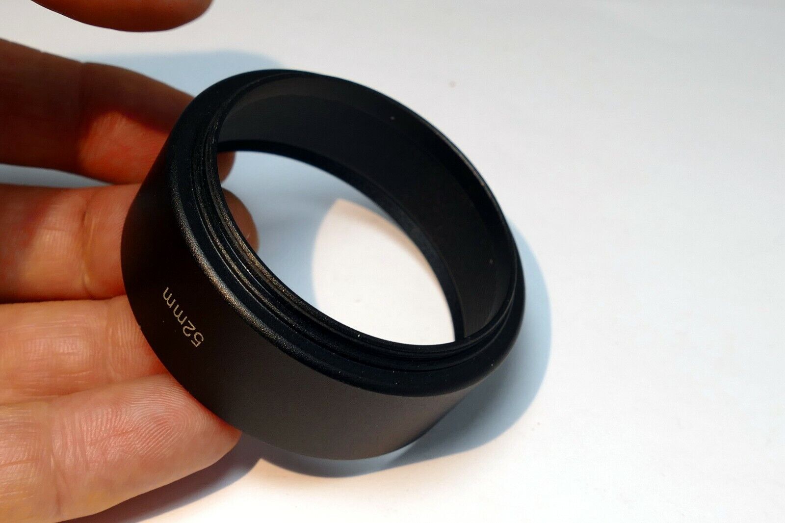 52mm Metal Lens Hood screw on type for 135mm f2.8 f3.5 telephoto
