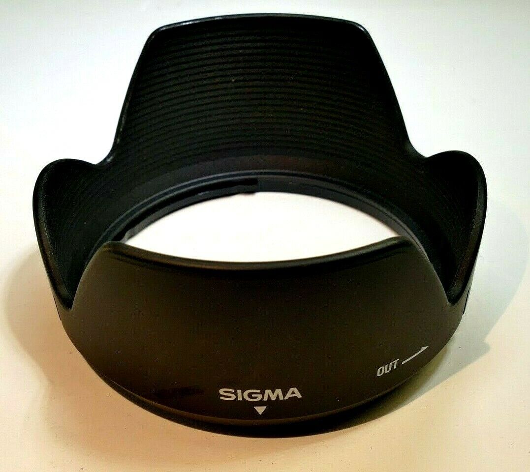 Sigma LH 680-01 Lens Hood Shade for 18-125mm f3.5-5.6  DC EX (smooth finish)
