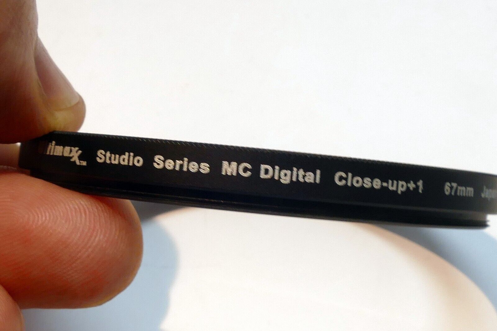 Ultimax  67mm Lens Filter +1 macro close-up filter Studio series MC Digital