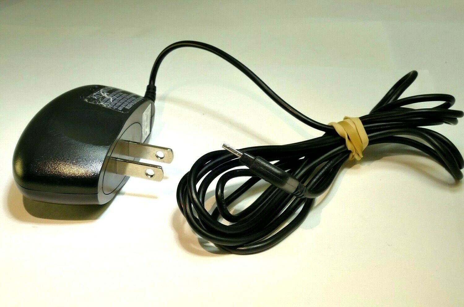 Samsung TAD437JBE TAVEL ADAPTER Digital Camera AC Adapter