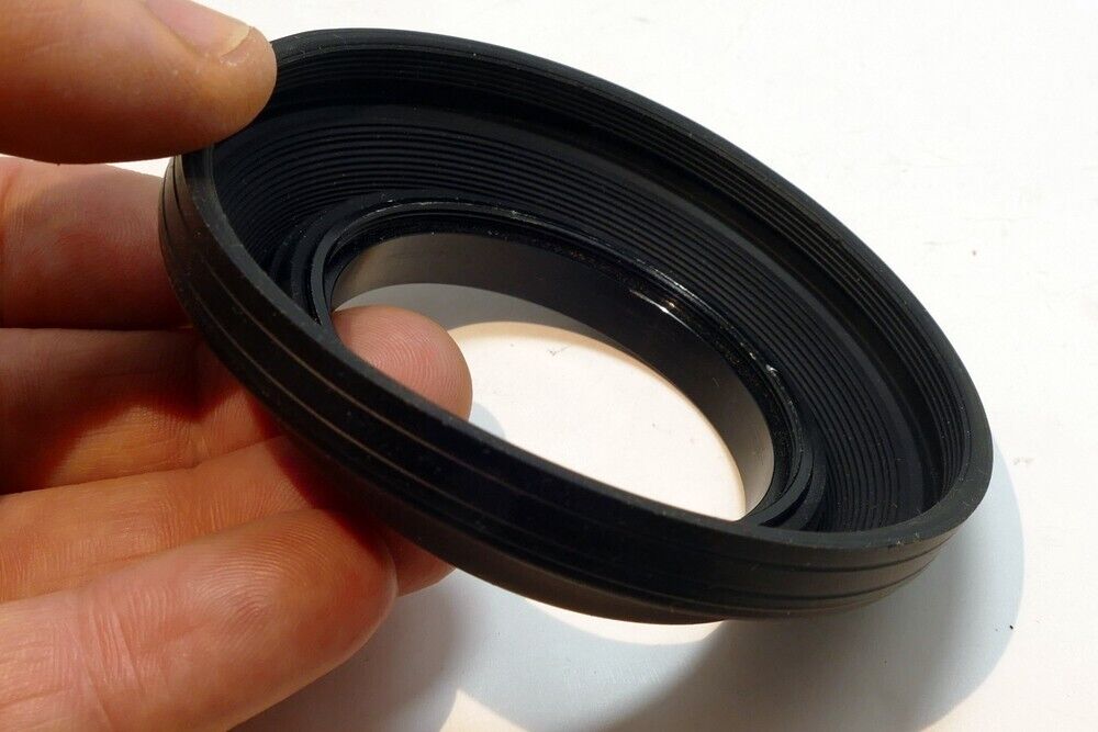 Rubber 52mm Lens Hood Shade for 28mm f2.8 wide angle lens