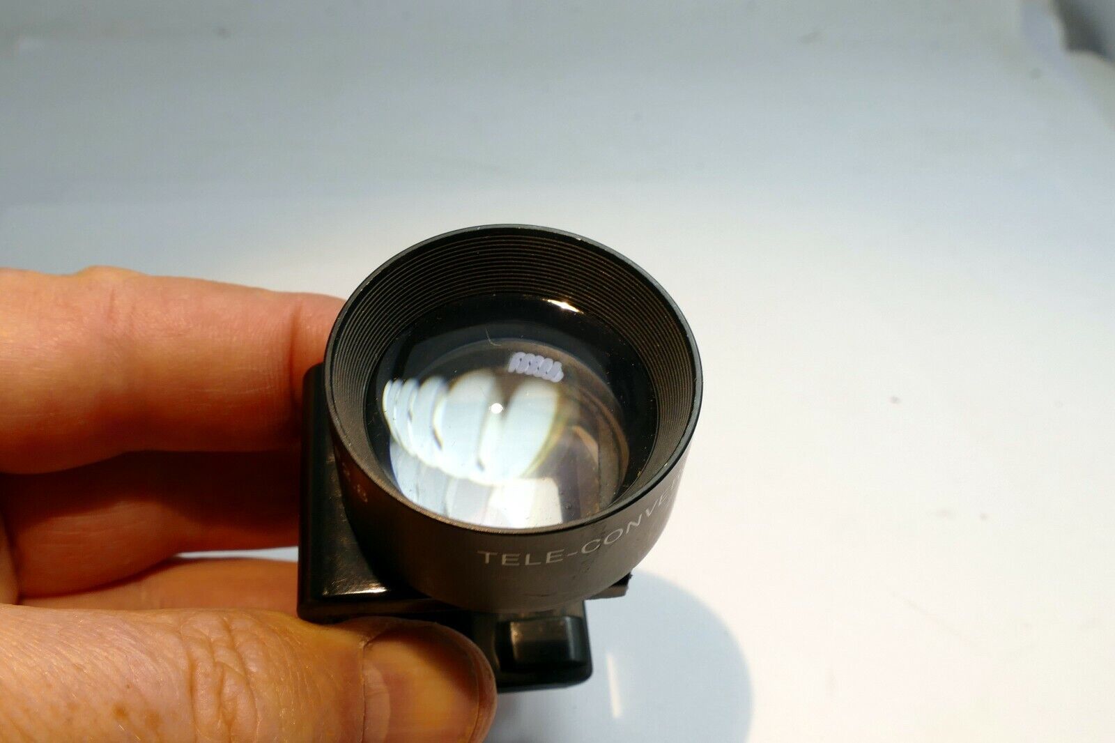 CONVERSION LENS FOR DISC CAMERA 1.5XX  ~ F2.8  AS IS