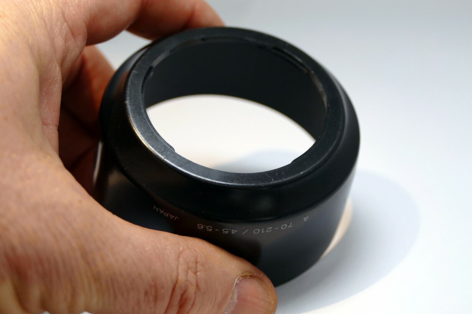 Minolta Maxxum A 70-210mm f4.5-5.6 AF Lens Hood 49mm genuine