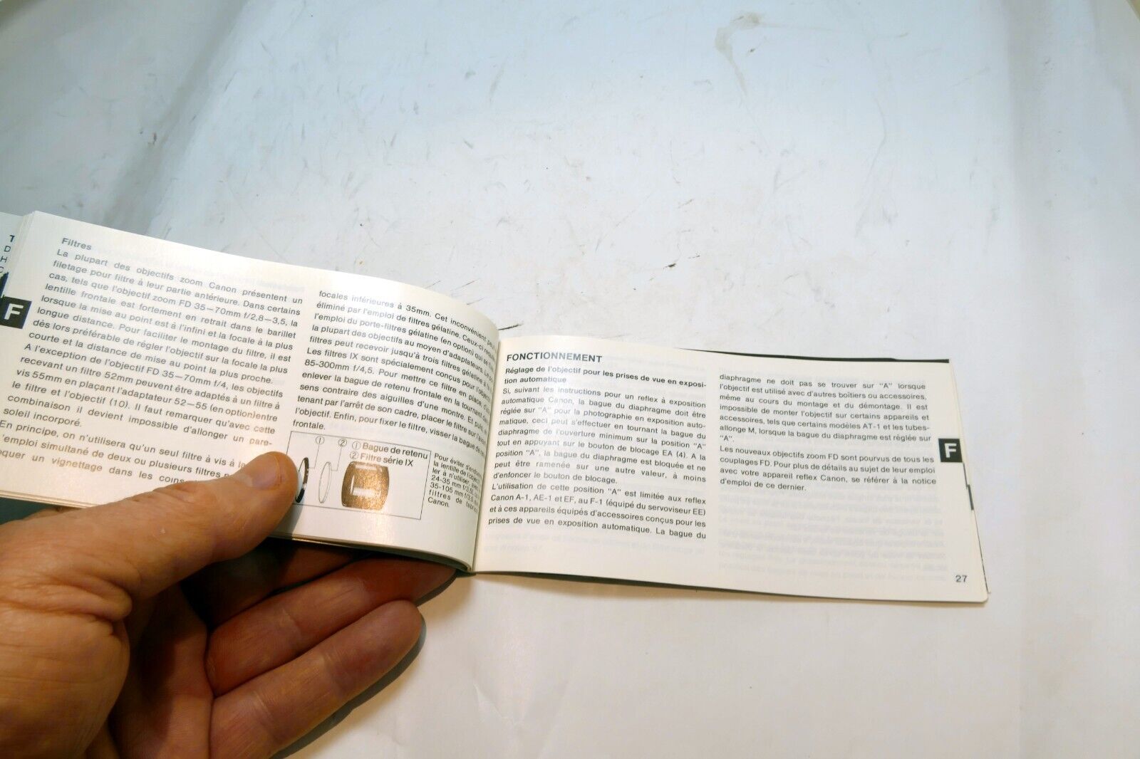 Canon FD ZOOM Lens Sales Brochure guide Instructions