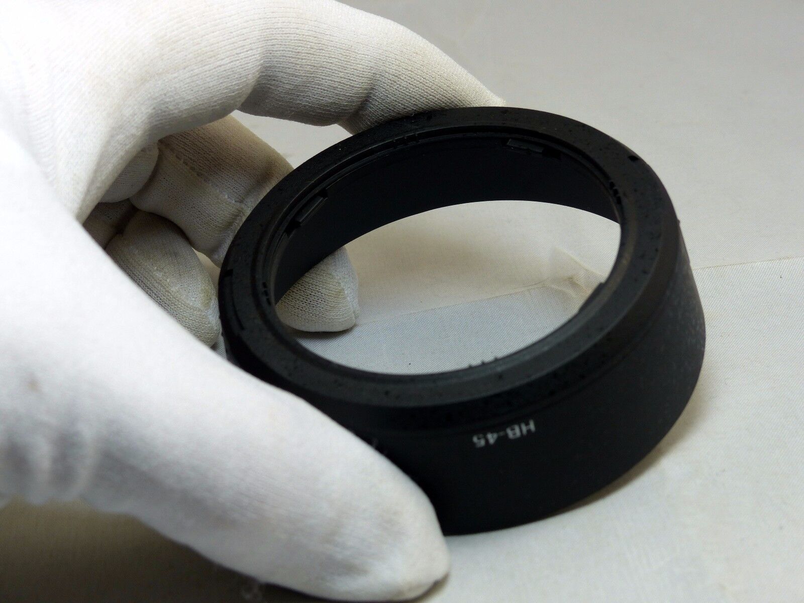 Replacement  HB-45 Lens Hood for NIKON Nikkor AF-S 18-55mm G ED lens D3000 D3100