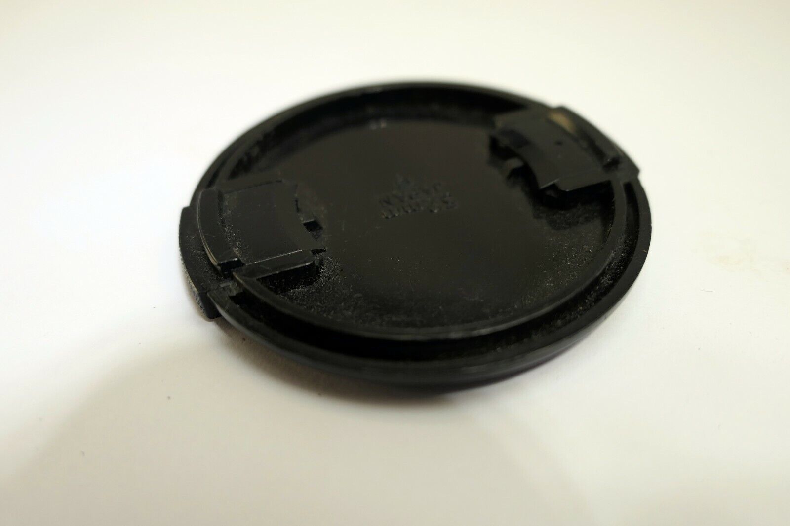 Toyo Optics 52mm  plastic Lens Front Cap Snap on type plastic for 80-200mm