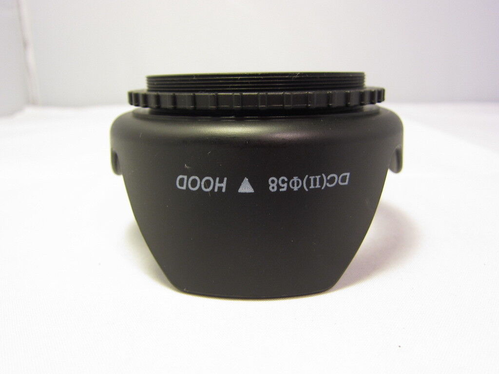 Used Plastic screw in mount Flower Petal 58mm Lens Hood for 18-55mm IS EF-S