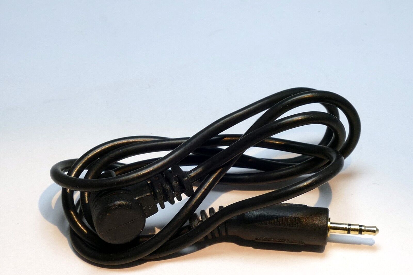 2.5mm Male to camera Audio Microphone Cable 1 foot  long adapter