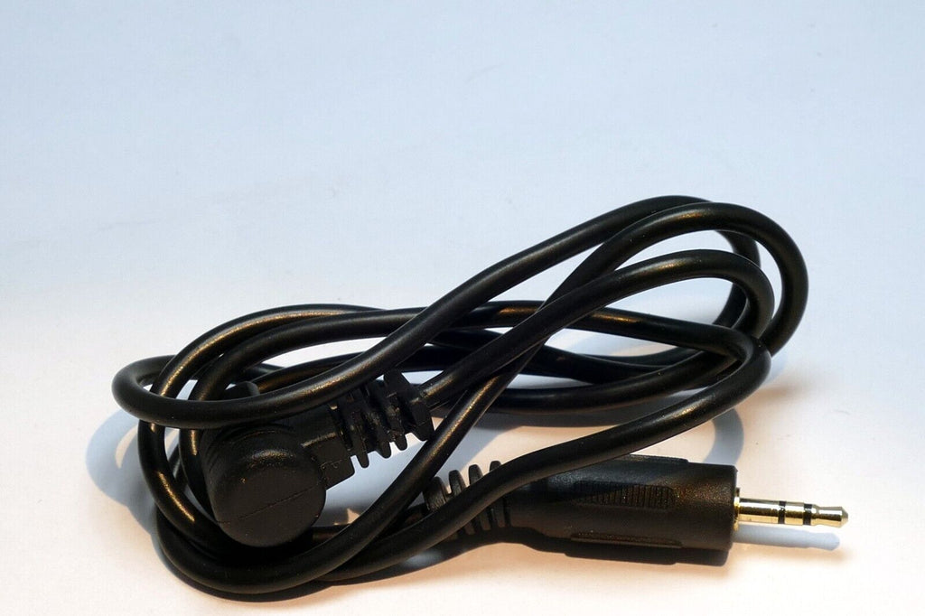 2.5mm Male to camera Audio Microphone Cable 1 foot  long adapter