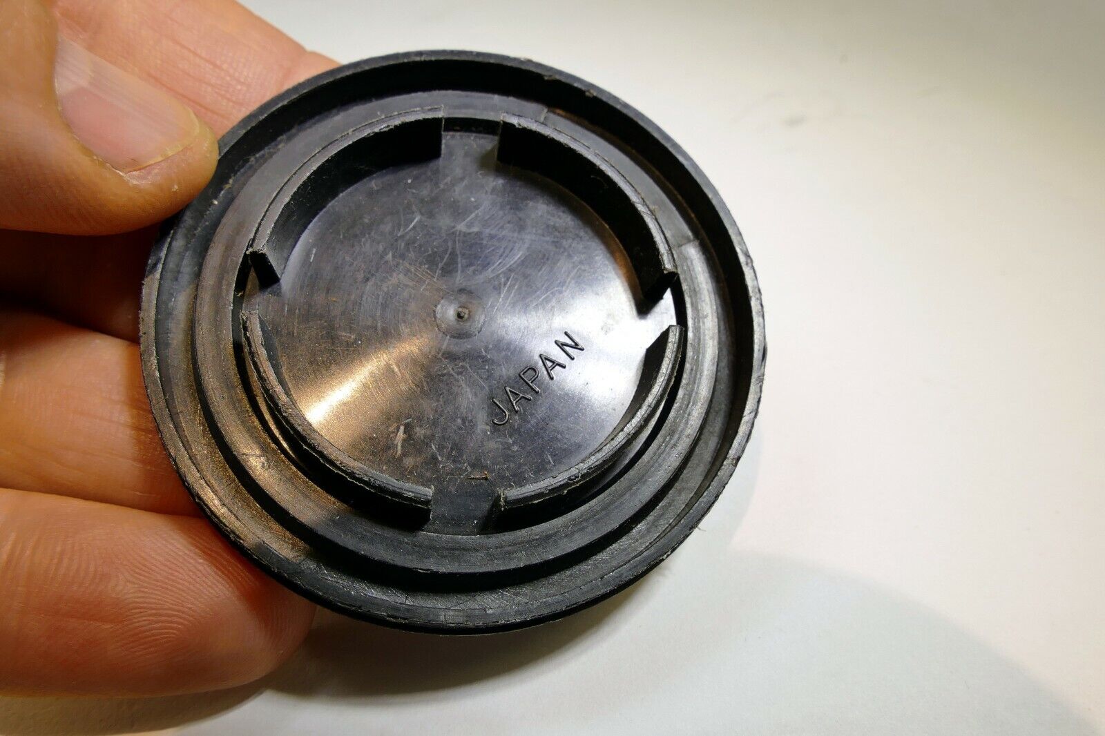Mamiya Camera body  Cap Mamiya M42 Genuine 1000 DTL 500 Prismat