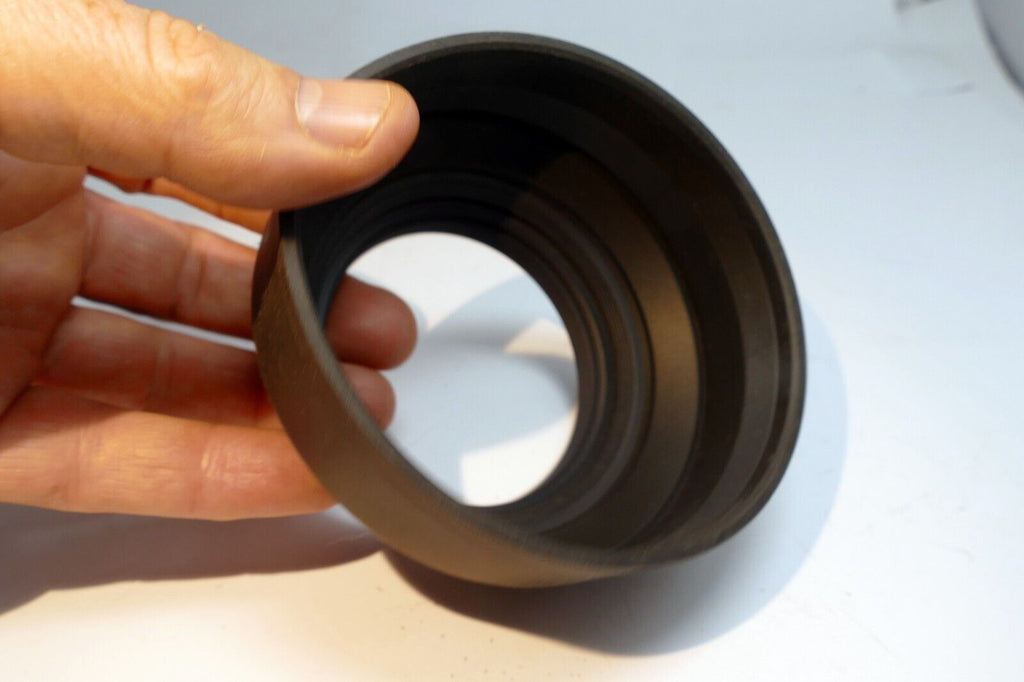 67mm Rubber  Lens Hood Shade Double threaded telephoto and wide angle 18-200mm