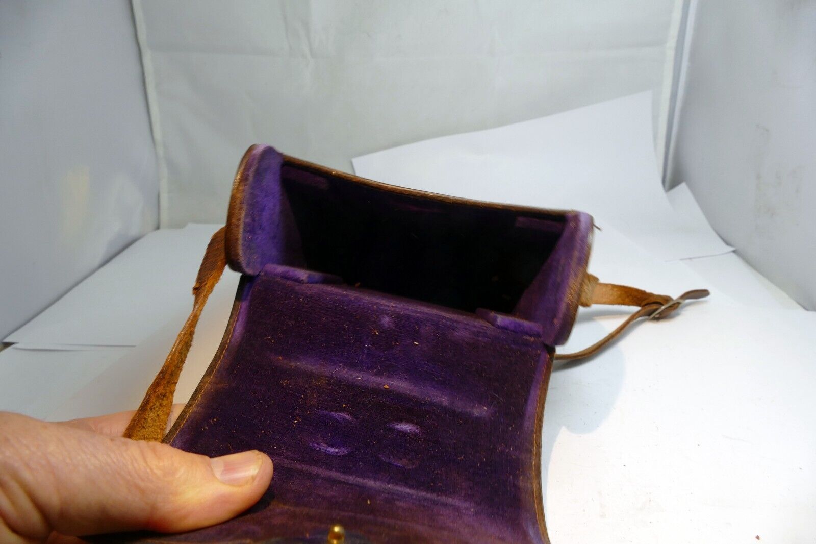 KODAK folding CAMERA MESSENGER CASE  leather genuine - vintage EOM