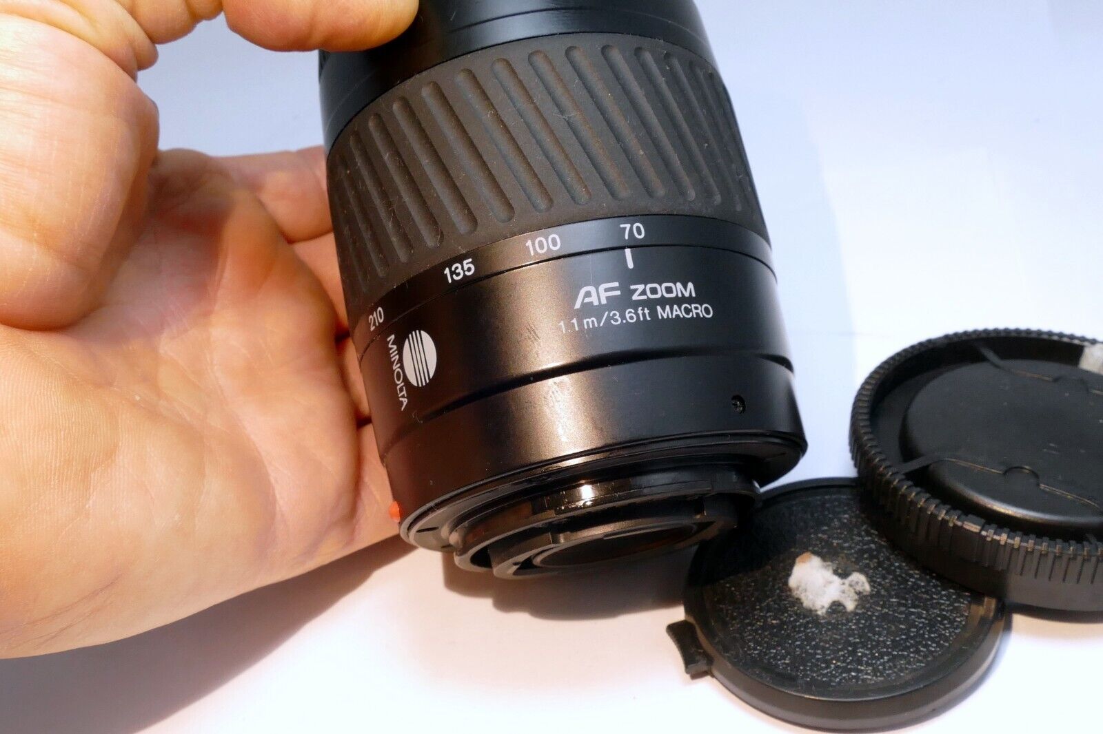 Minolta 70-210mm f4.5-5.6 lens for  SONY A mount AF A57 a68 cameras - near mint
