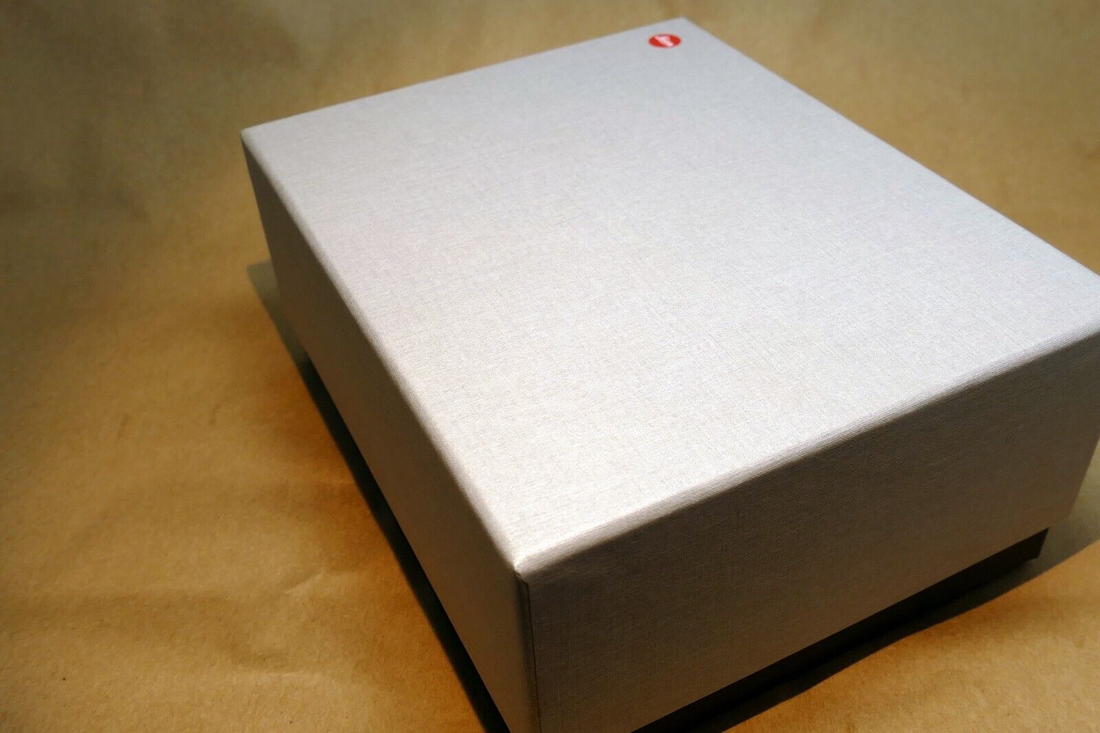 Empty Box (only ) for camera body Black / Gray MA Discover