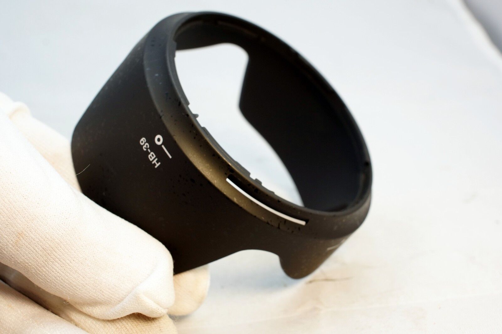 HB-39 Lens Hood Shade for NIKON AF-S DX 16-85mm f3.5-5.6G VR