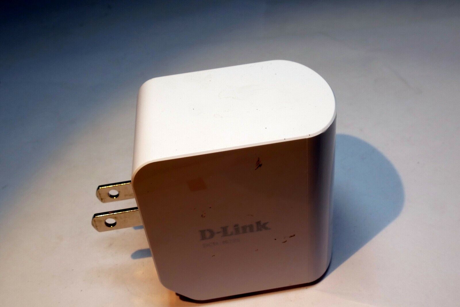D-Link DCH-M225 Wi-Fi Audio Extender (used, works good, tested)